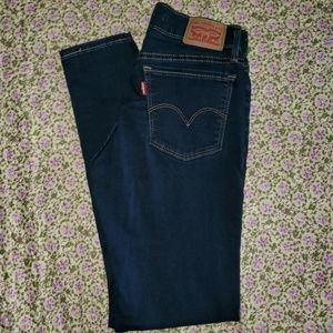 Levi's 710 Super Skinny Jeans